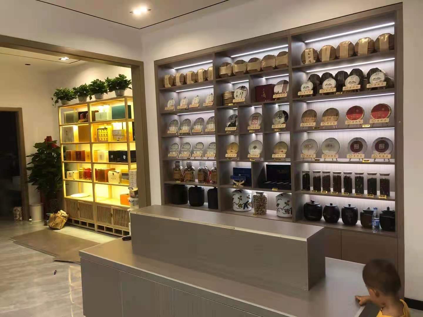 银川赵邦冰岛茶楼装修|镹臻工装